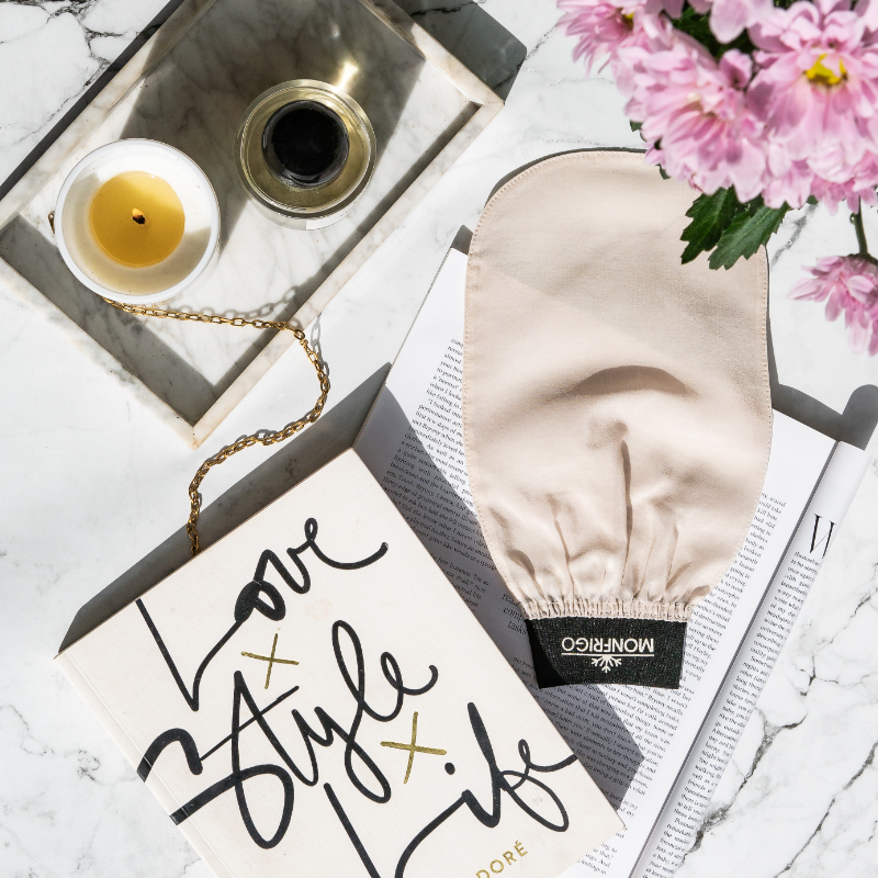Monfrigo Silk Exfoliating Gloves